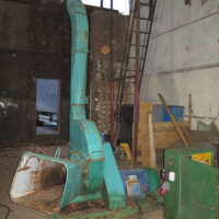 МиниатюраДОС-1 рубительная машина (дробилка древесных отходов)